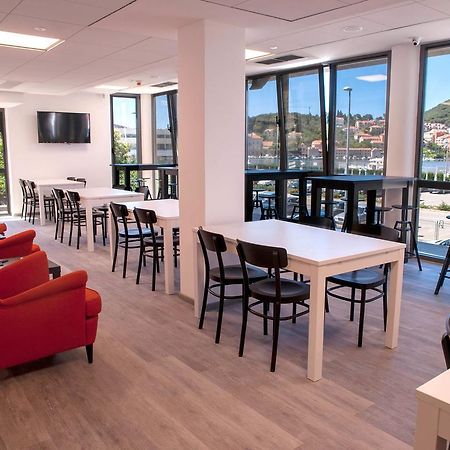 Hostel Sol Dubrovnik Ngoại thất bức ảnh