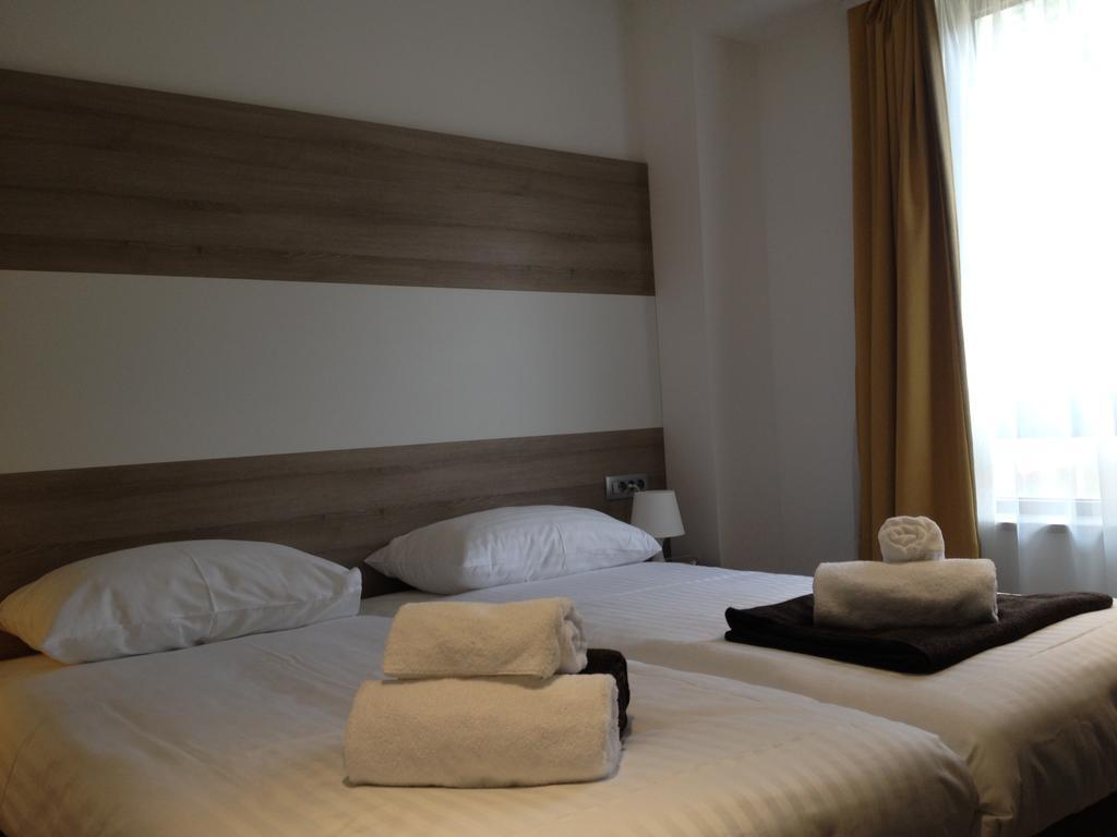 Hostel Sol Dubrovnik Ngoại thất bức ảnh